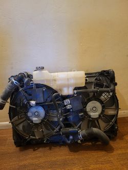 Lexus Toyota Radiator Fan Condenser