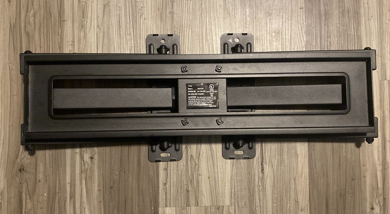 tv mount for 42"- 86"