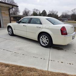 2005 Chrysler 300C. 37k miles