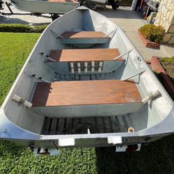 Valco 12’ Aluminum Boat And Trailer
