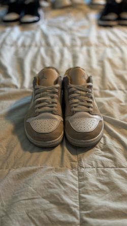 Jordan 1 Low SE Craft - Inside Out White Phantom
