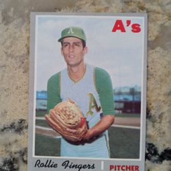 '70 Topps Rollie Fingers Baseball Card!