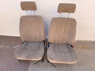 2002 Toyota 4Runner front seats brown color