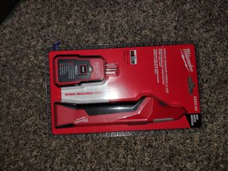 Milwaukee circuit breaker finder