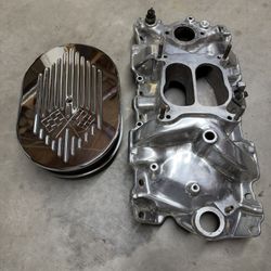 Polished Chevy Intake And Air Cleaner