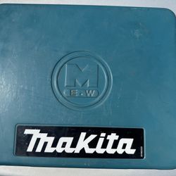 Makita Cordless Driver Drill