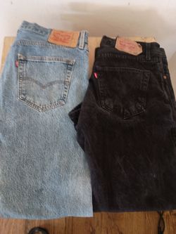 Levi's