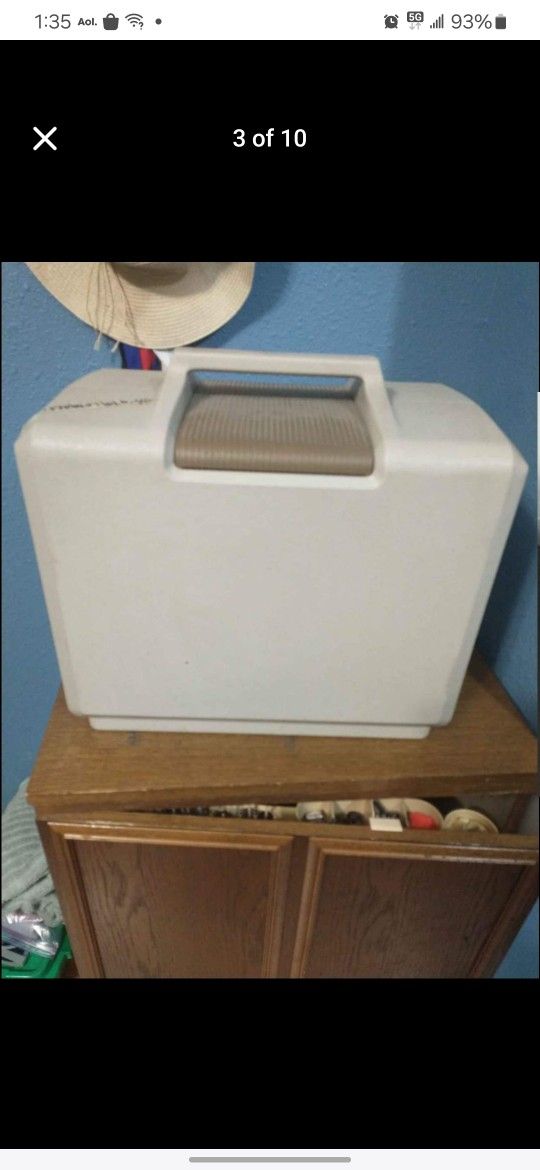 Bernina Sewing Machine