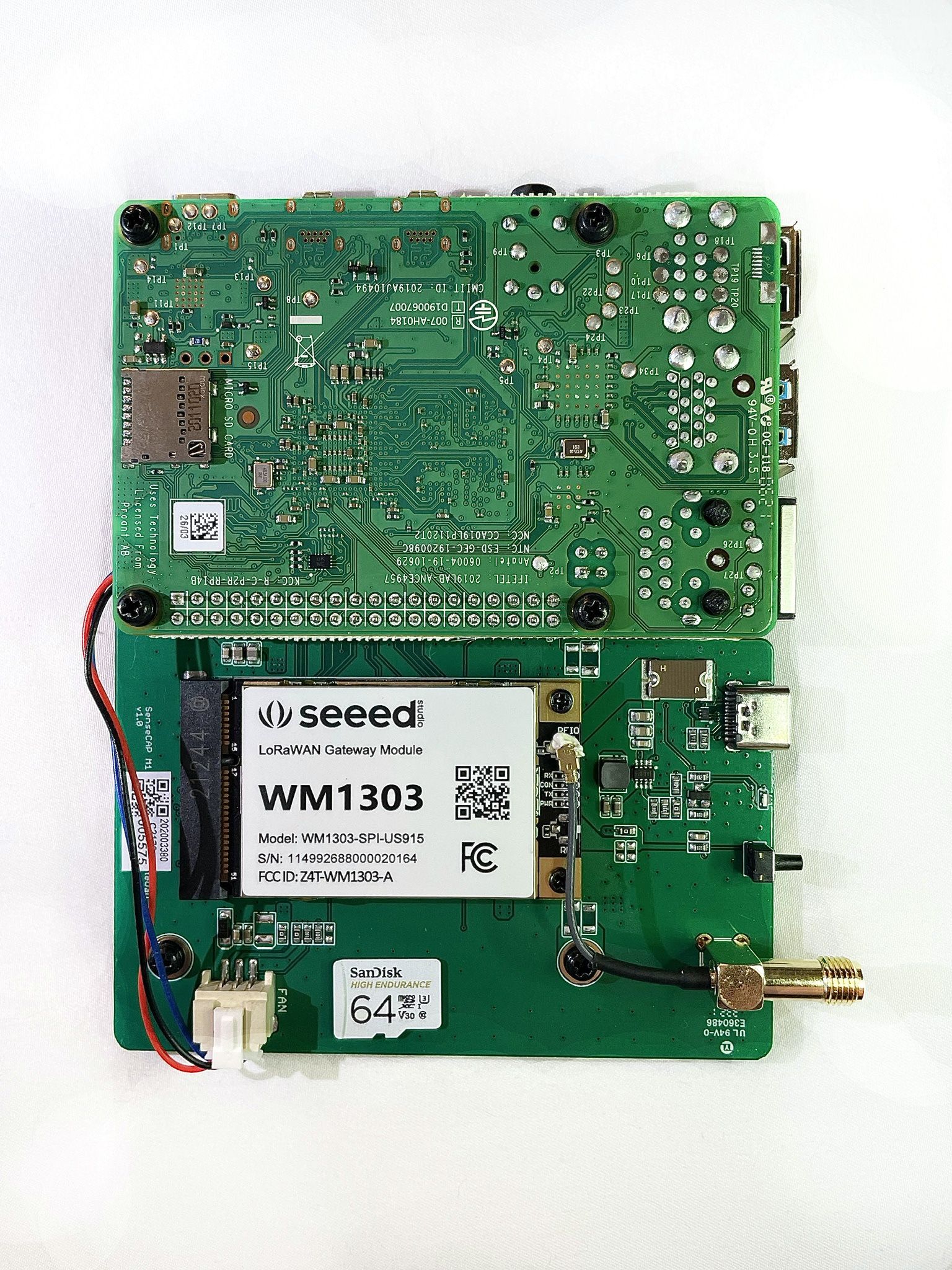 Sensecap M1 Miners With Raks. Usable Crypto Miners Or Hardware (Comes With  Cables And 64GB SDs)