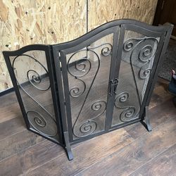 Fireplace screen