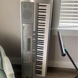 Casio Keyboard 