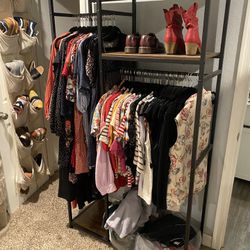 Wardrobe / Exterior Closet