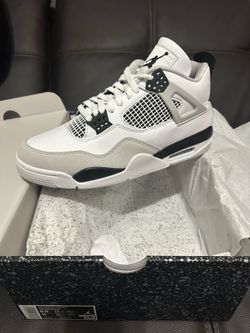 Retro 4 Military Black DS