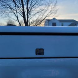 Camper Has A Camara