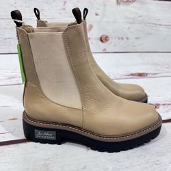 Sam Edelman Leather Beige Laguna Round Toe Chelsea Lug Sole Boots Women Sz 8.5