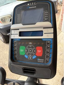 Nautilus U616 Exercise Bike