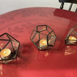 Mkono 4 Inches Mini Glass Geometric Terrarium Container Set of 3 Modern  Decor Display Centerpiece for Succulent or Candles 