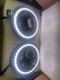Pair of 7” inch round headlights led projectors with RGB halos