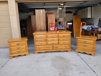 Vintage Dresser Set