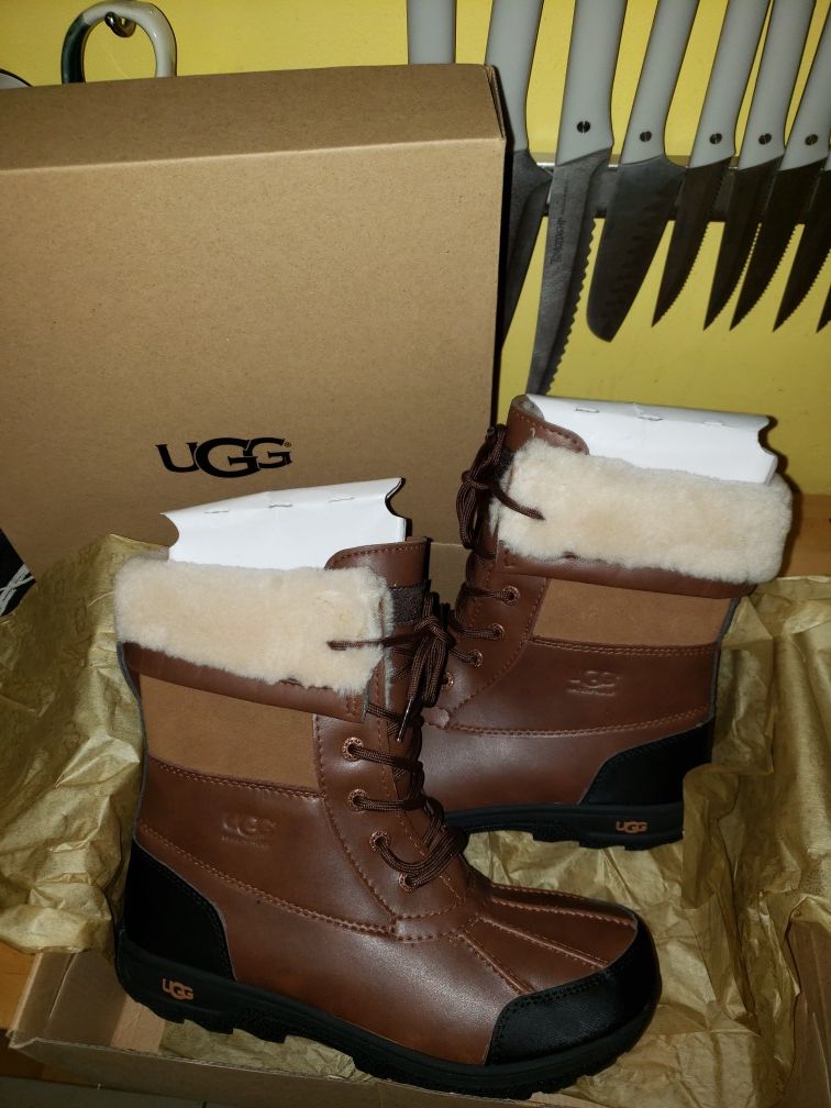 Unisex Ugg Boots size 6 boys 8 girls