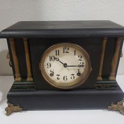 Antique Seth Thomas Rare Mantle Clock W/Lion Heads & Columns