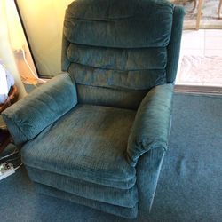 Teal Rocker Recliner 65.00 Very Soft And Light Weight