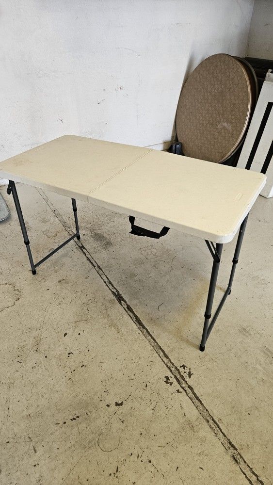 Lifetime Folding Table
