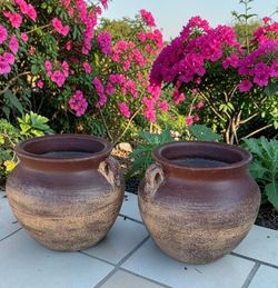 Clay pots