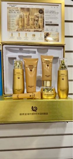 BISUTANG Snail Essence Skincare Set 6-Piece Korean Beauty Gift Set