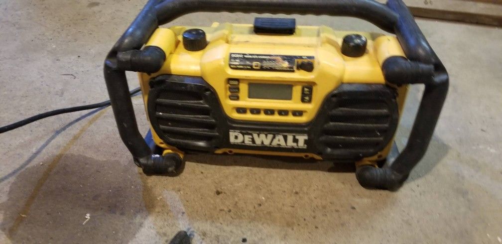 Dewalt Radio