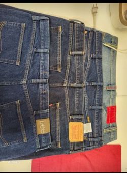 Mens Sz 42 Jeans. Coogie, Levi, And Others