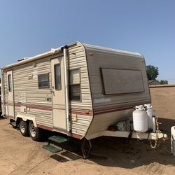 Road Ranger Travel Trailer 1991