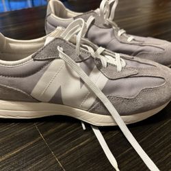 Women’s New Balance Shoes Size 6 Fit Like 71/2