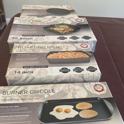 Cast Iron  Bake / Cook Set New