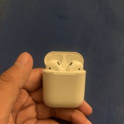 Air Pods Gen 1