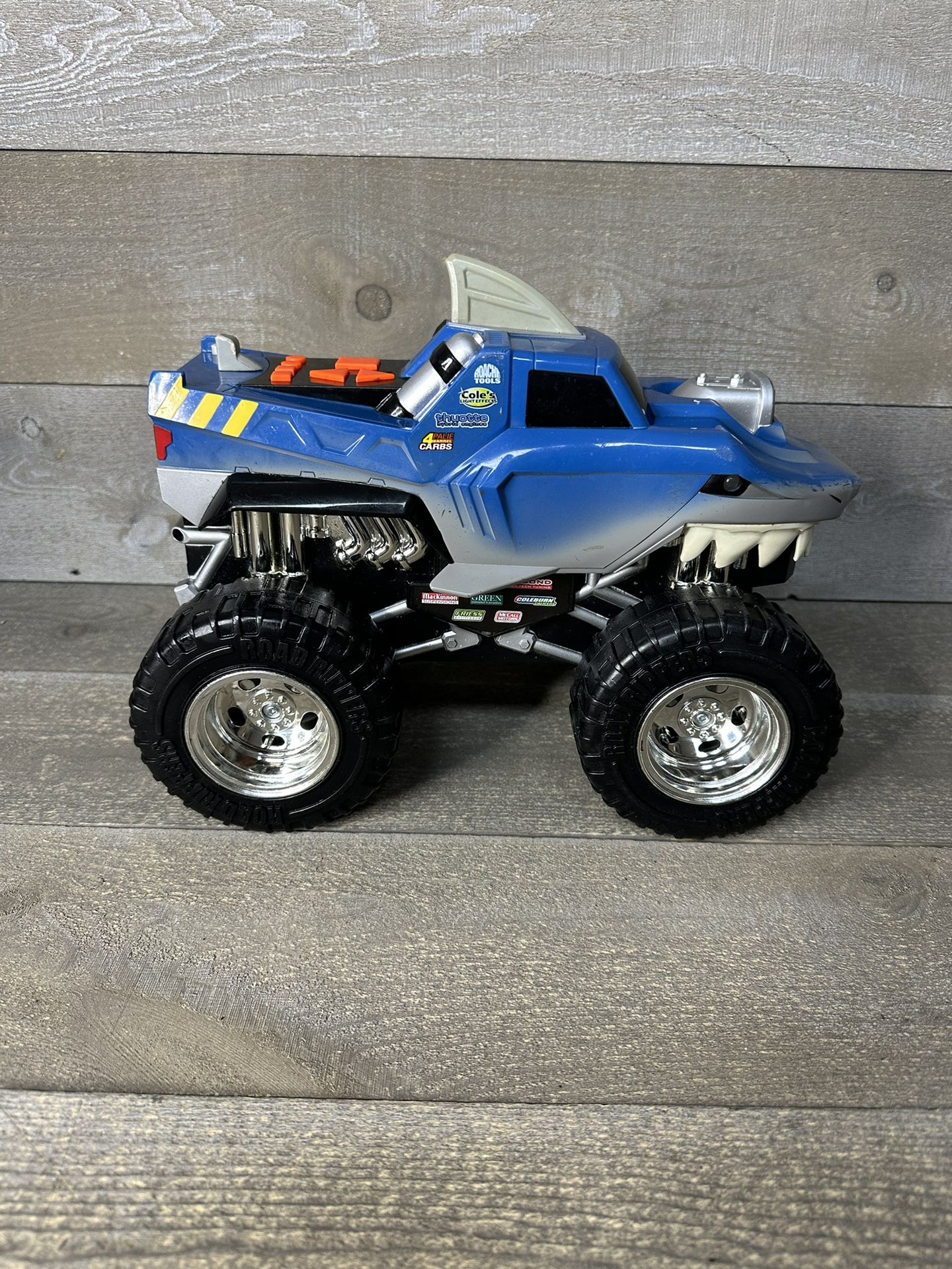 Toy State Road Rippers Shark Attack Monster Truck Lights Sounds 13”x9”x7”