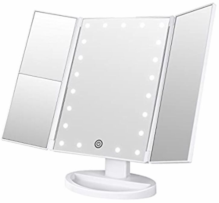 NEW! Trifold Magnifying Mirror w Natural Led Lights