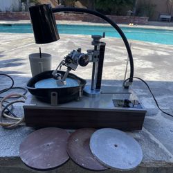 Ultra Tec V2 Faceting Machine 3 Laps USED WORKING CONDITION   ALL PARTS ARE MOVING MOTOR RUNNING