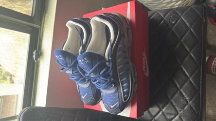 Nike Tailwinds