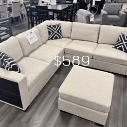 Gorgeous ‼️ Sectional Sofa With Ottoman And Integrated Shelves Boucle Fabric 