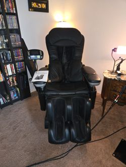 Massage Chair Zero Gravity 180° Recline 100s of positions