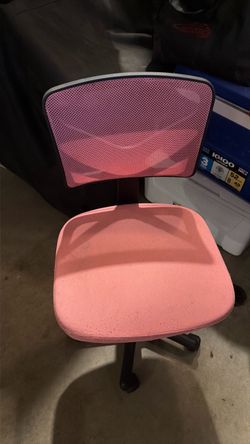 Pink Mesh Kids Desk Chair