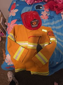 Firefighter costume size 7/8