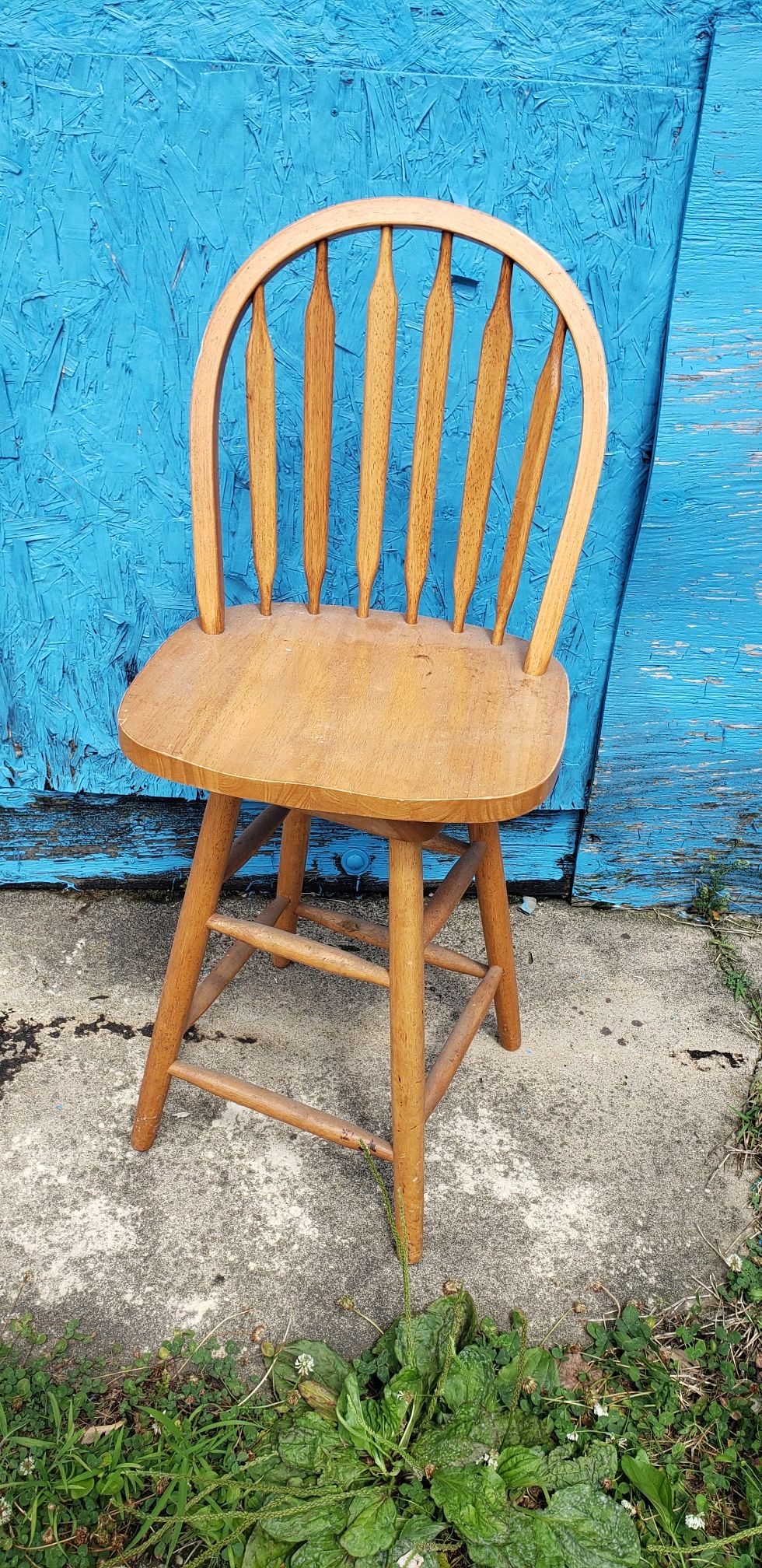 Counter Height Swivel Stool