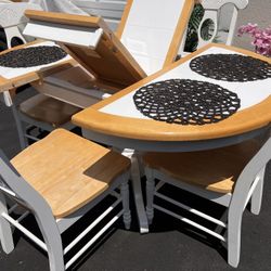 COASTER Butterfly 🦋 Dining Table W/4 Chairs. Delivery available 🚚. 