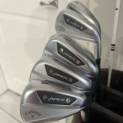 Callaway Apex Ai200 5-A