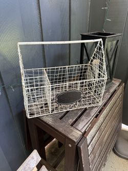 Wire basket