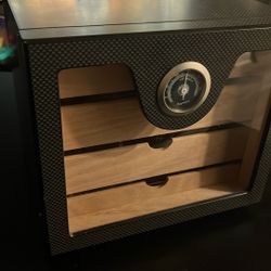 Bey Berk Cigar Humidor
