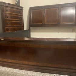 Bed Frame (SEND OFFERS)
