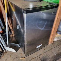 Little Fridge 